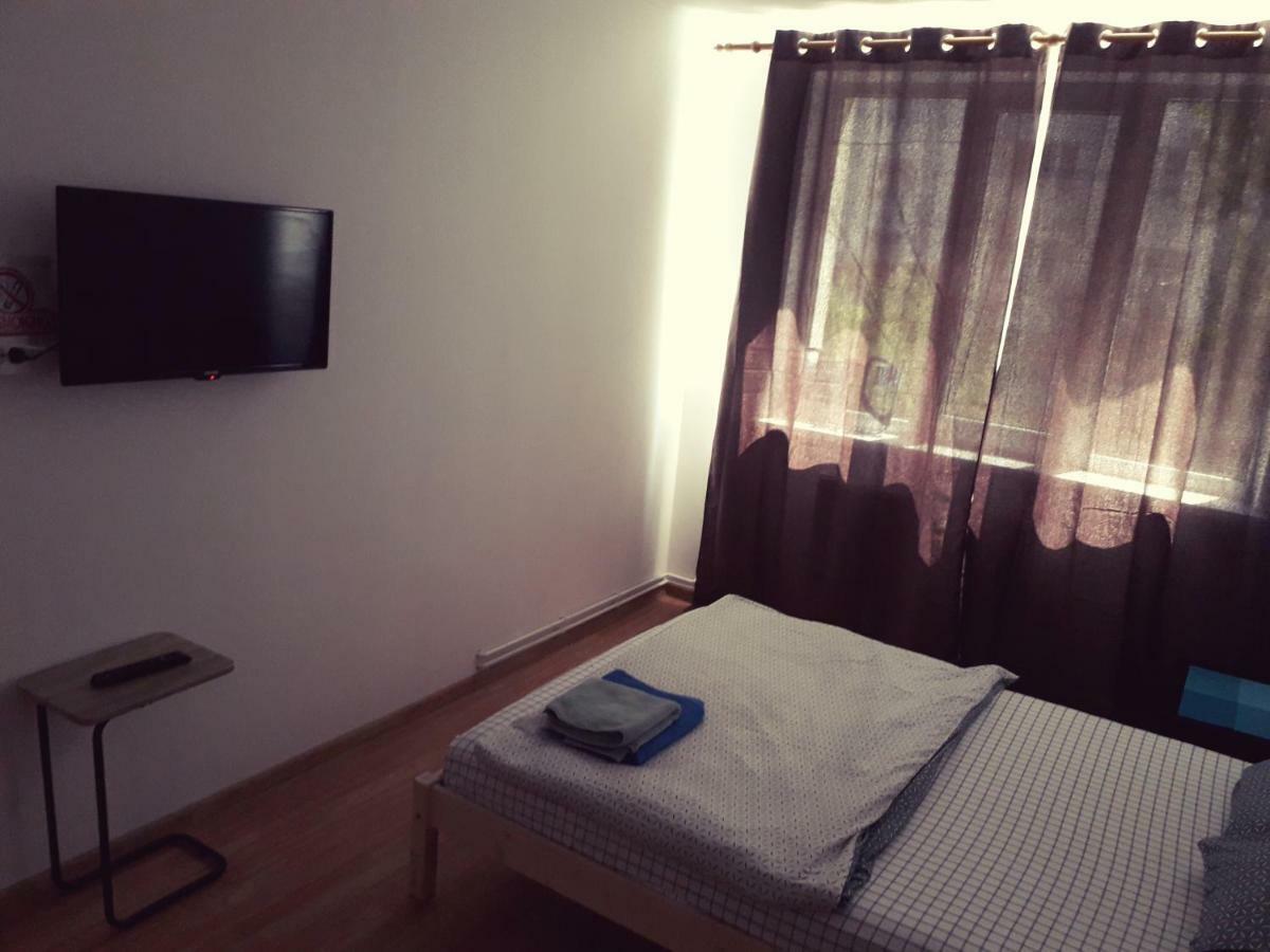 Iasi City Break Rooms Exterior photo